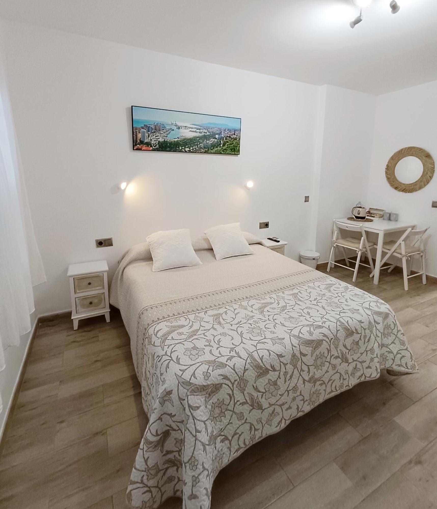 מאלגה Habitacion Independiente Cerca Del Mar מראה חיצוני תמונה